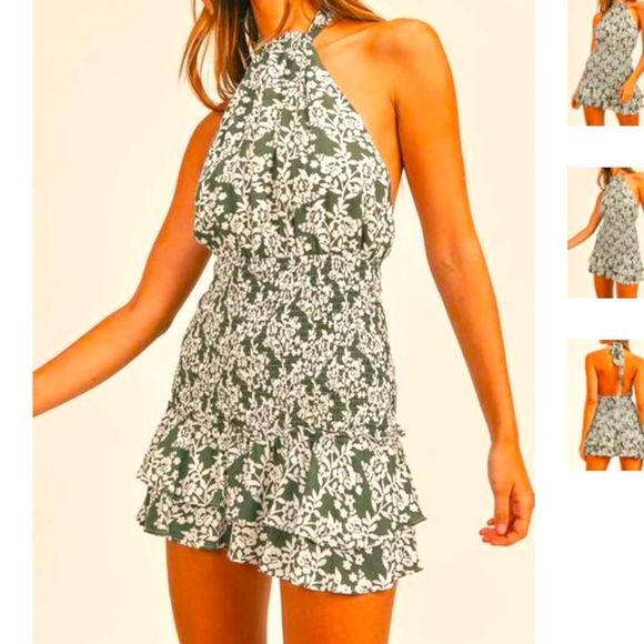 🆕NWOT✨MABLE✨FLORAL SMOCKED HALTER MINI DRESS - Picture 11 of 11